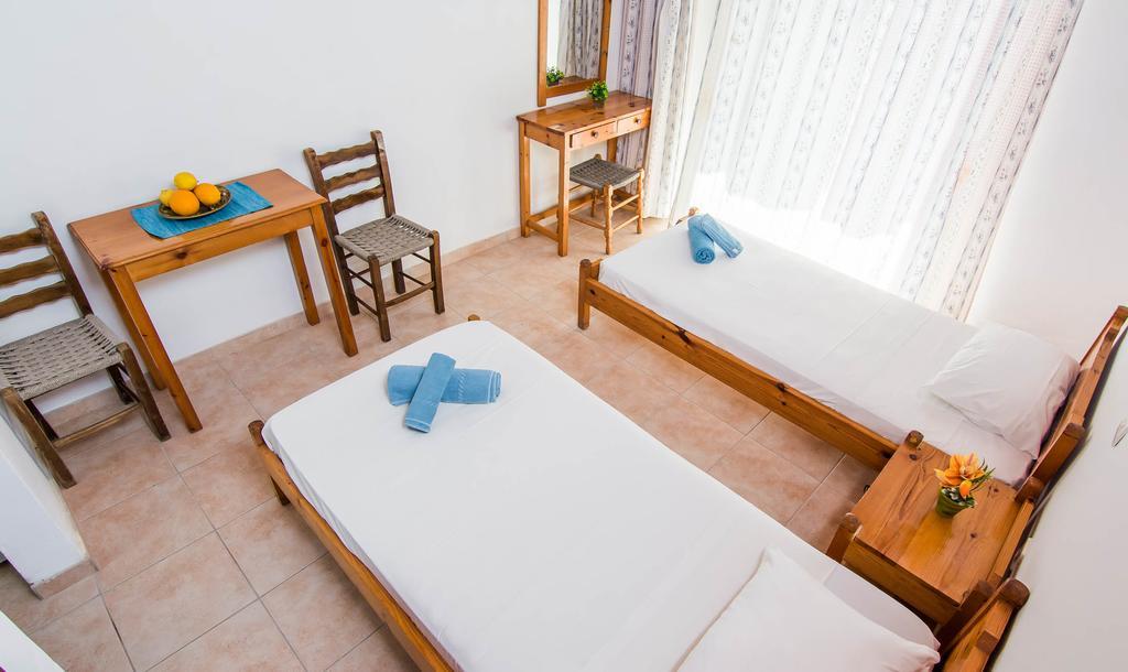 Appartamento Spiti Kritikos Benitses  Esterno foto