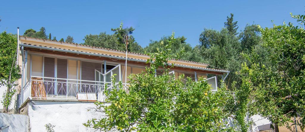 Appartamento Spiti Kritikos Benitses  Esterno foto