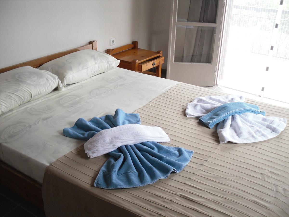 Appartamento Spiti Kritikos Benitses  Esterno foto